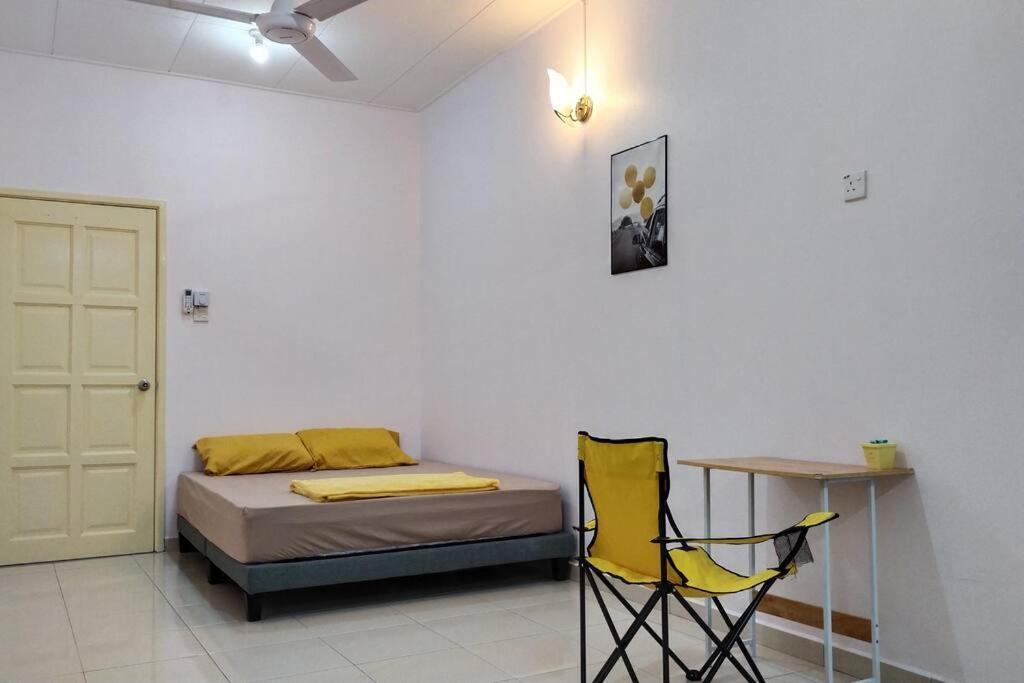 1122 Park S2 # U - 5 Bedroom *