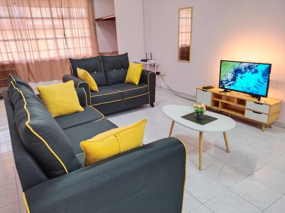1122 Park S2 # U - 5 Bedroom Seremban